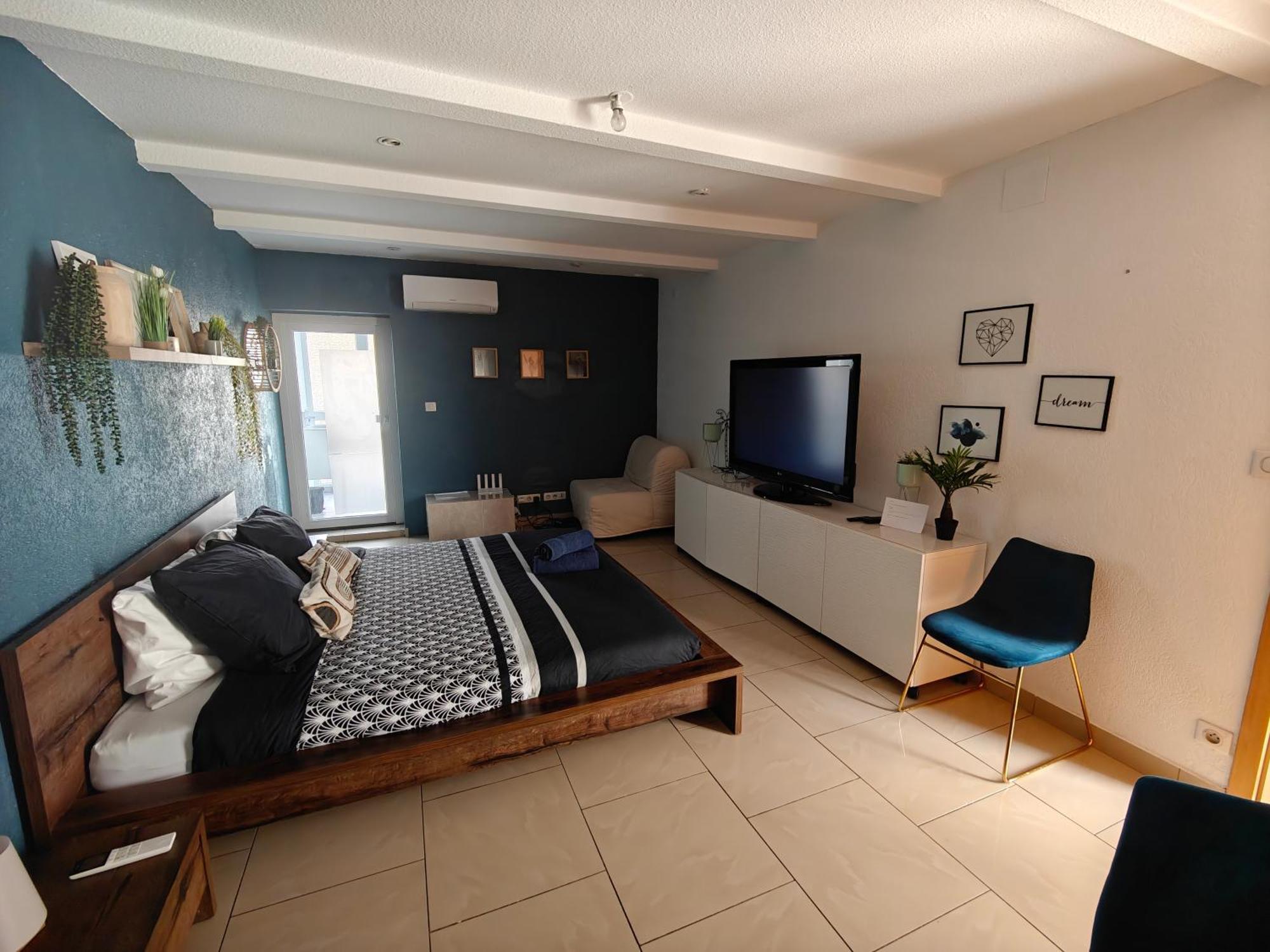 Suite 2 Lits Auberge Du Manala Hotel 24 24 Proche Basel Saint-Louis  Ngoại thất bức ảnh